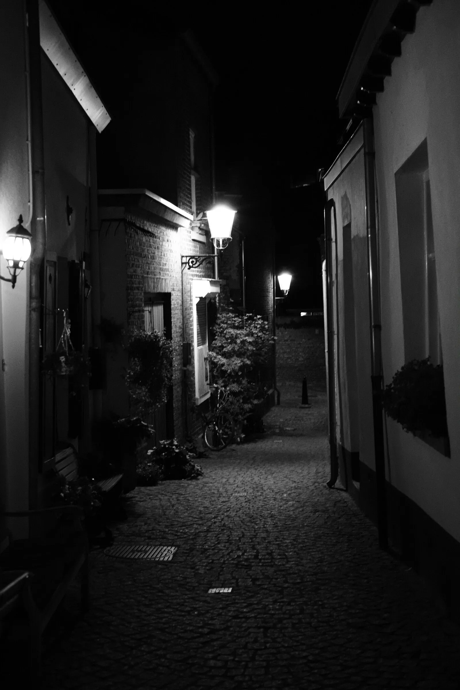 Night alley · Maastricht