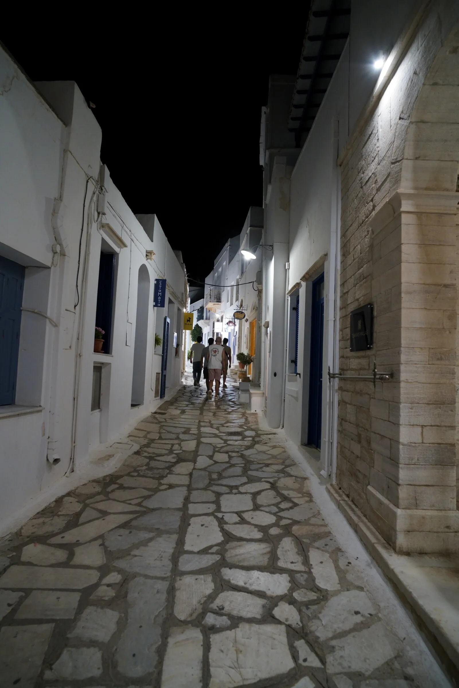 White alley at night · Tinos